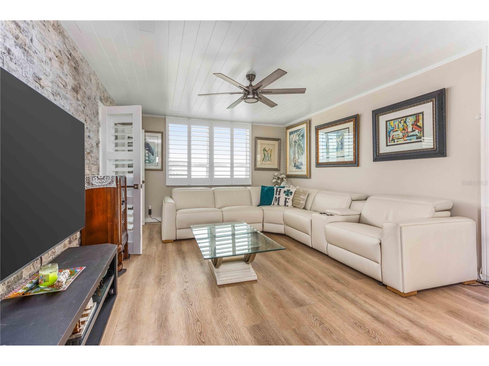 2621 Cove Cay Drive #1003 Clearwater FL 33760 TB8479849 image9