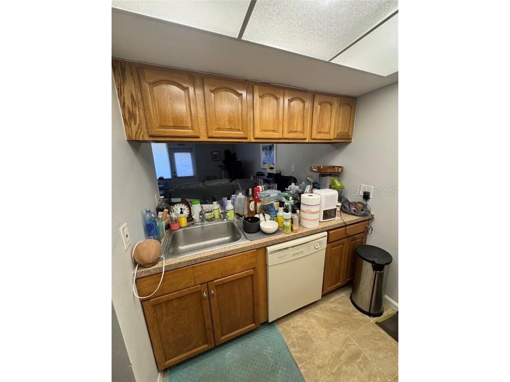 2621 Cove Cay Drive #105 Clearwater FL 33760 TB8438743 image7