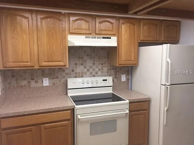 2621 Cove Cay Drive #105 Clearwater FL 33760 TB8526627 image4
