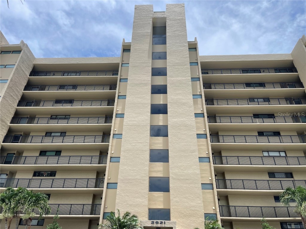 2621 Cove Cay Drive #206 Clearwater FL 33760 TB8402270 image1