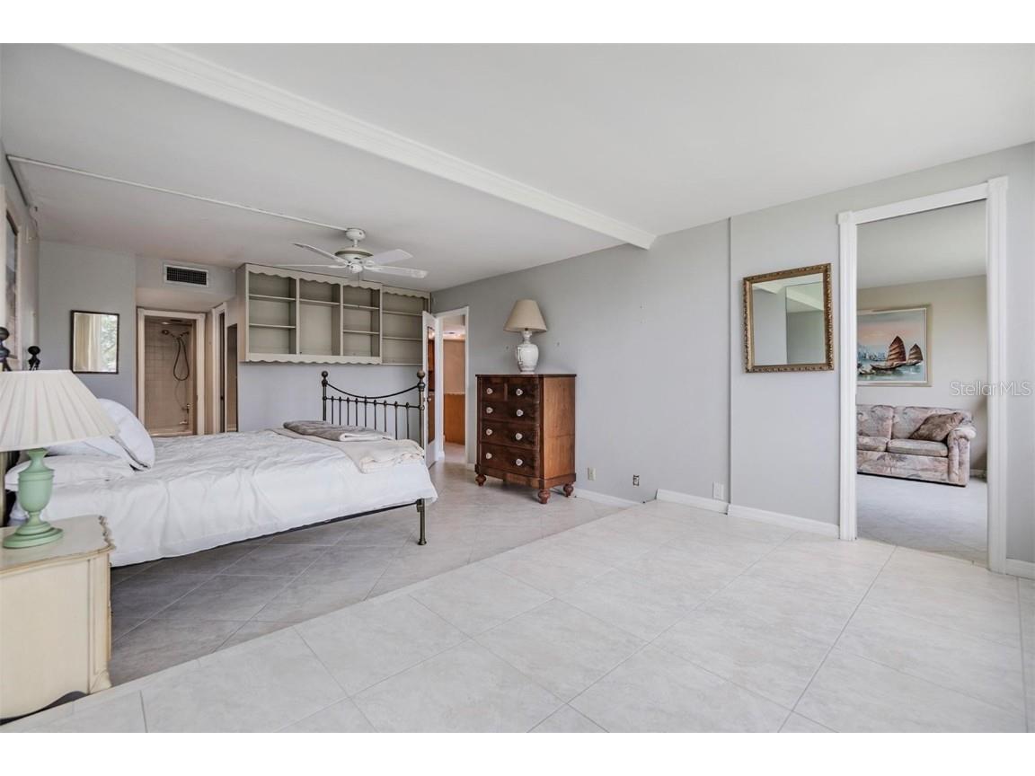 2621 Cove Cay Drive #302 Clearwater FL 33760 - TAMPA BAY TB8394854 image18