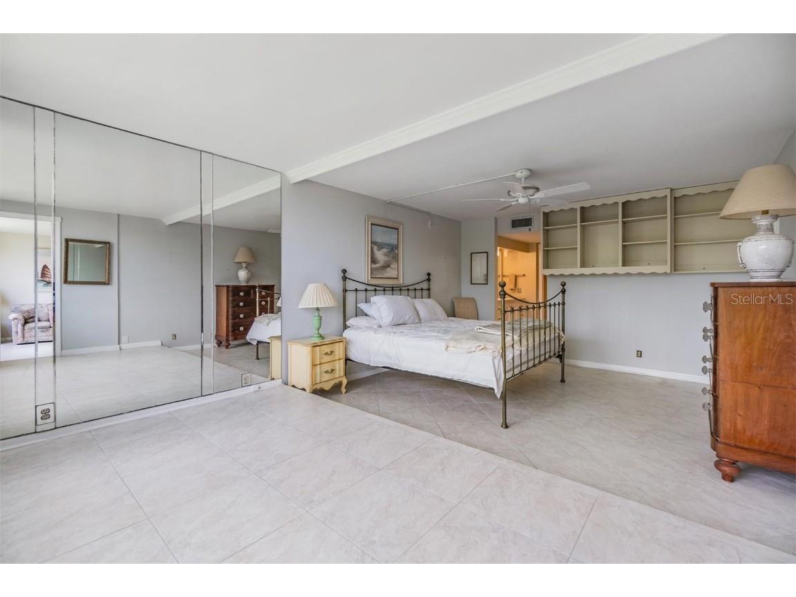 2621 Cove Cay Drive #302 Clearwater FL 33760 - TAMPA BAY TB8394854 image19