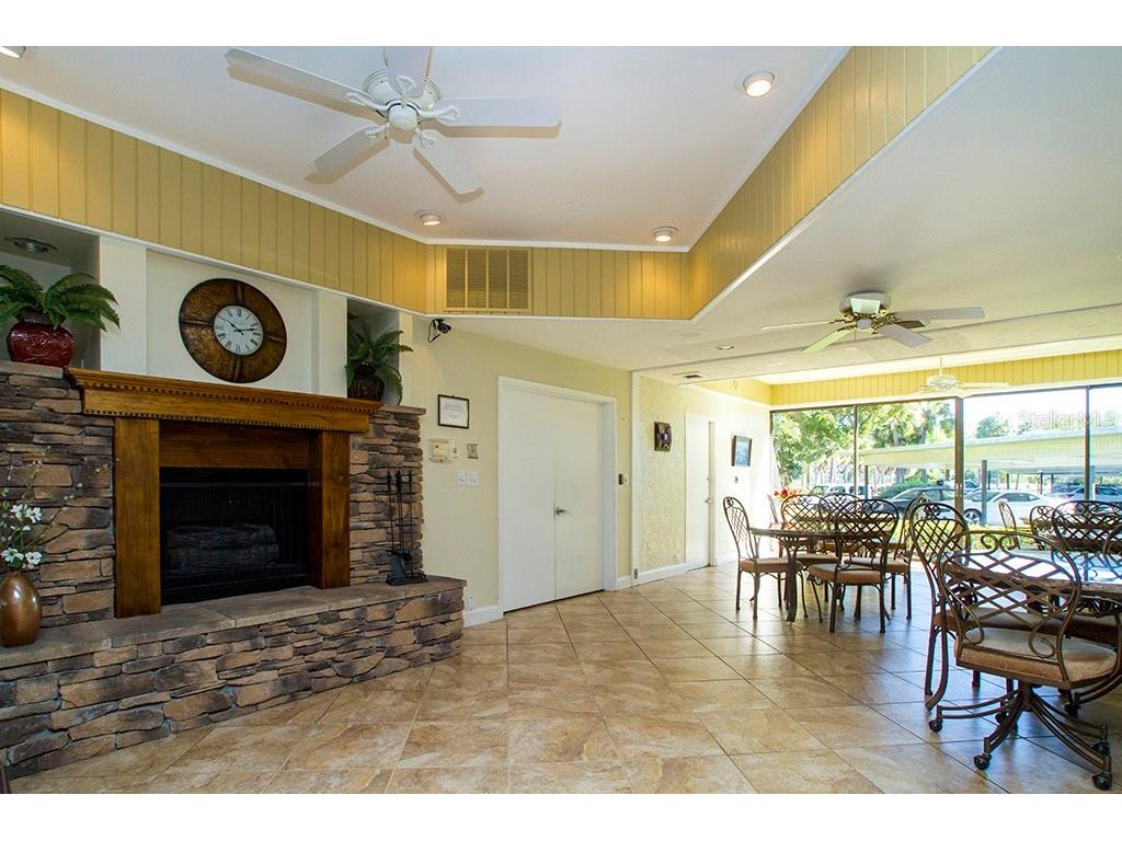 2621 Cove Cay Drive #302 Clearwater FL 33760 - TAMPA BAY TB8394854 image32