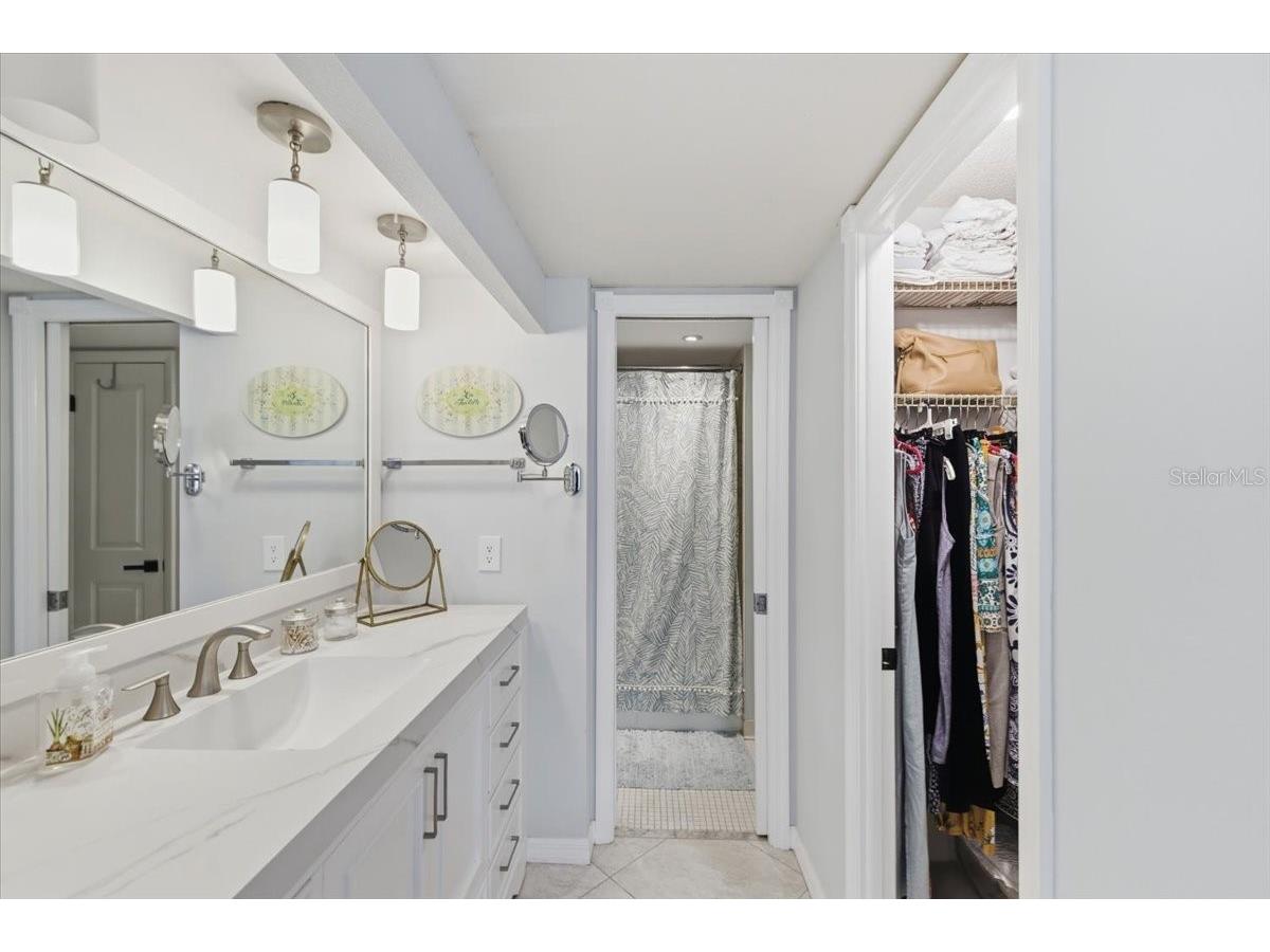 2621 Cove Cay Drive #302 Clearwater FL 33760 TB8508674 image17