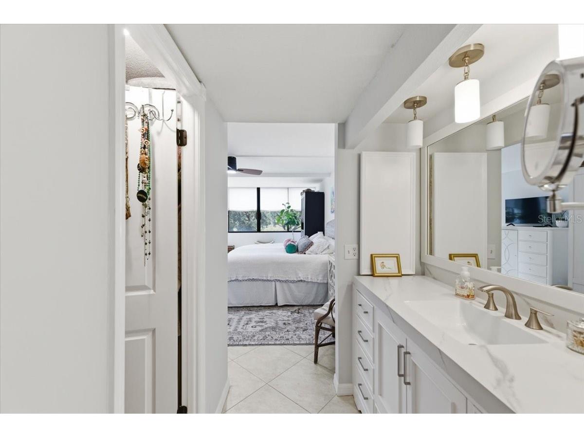 2621 Cove Cay Drive #302 Clearwater FL 33760 TB8508674 image20