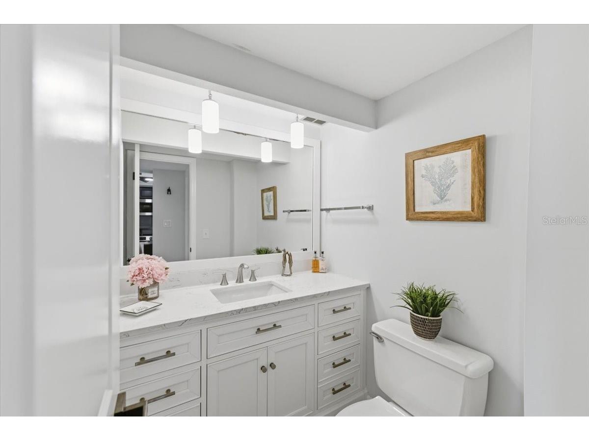 2621 Cove Cay Drive #302 Clearwater FL 33760 TB8508674 image23