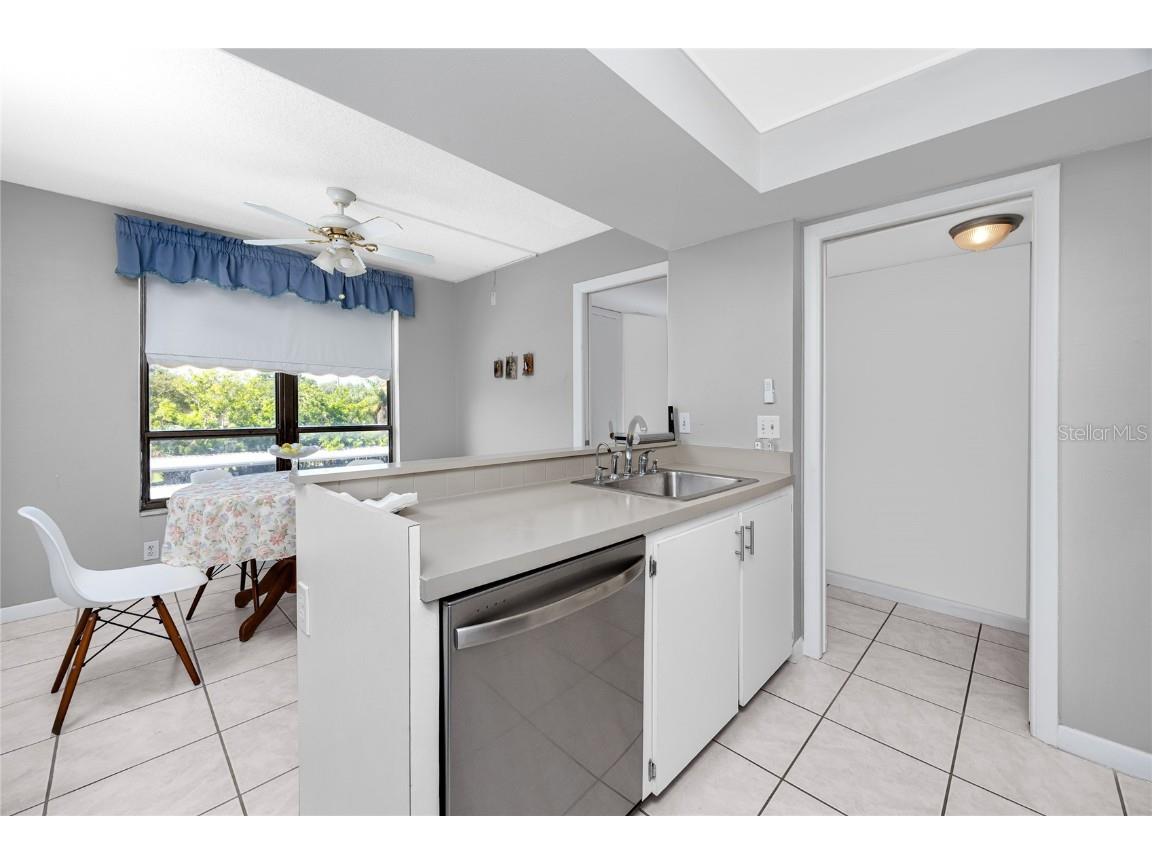 2621 Cove Cay Drive #309 Clearwater FL 33760 - TAMPA BAY TB8396275 image10