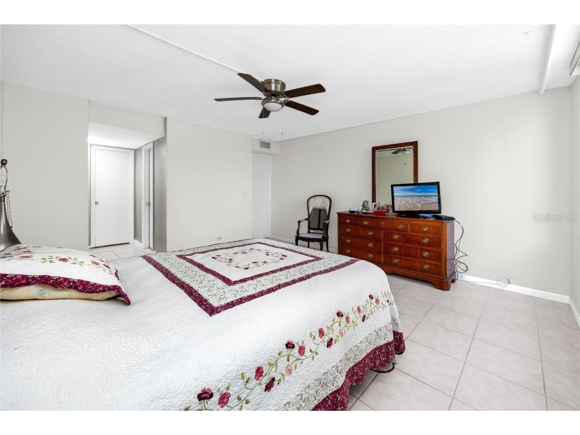 2621 Cove Cay Drive #309 Clearwater FL 33760 - TAMPA BAY TB8396275 image23