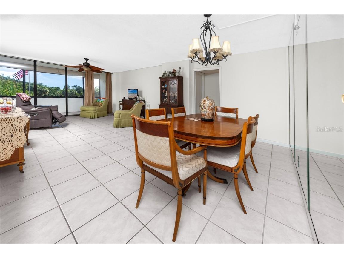 2621 Cove Cay Drive #309 Clearwater FL 33760 - TAMPA BAY TB8396275 image4