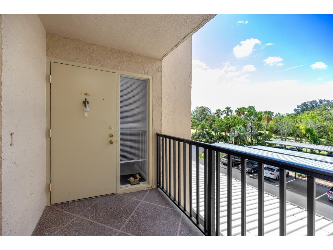 2621 Cove Cay Drive #309 Clearwater FL 33760 - TAMPA BAY TB8396275 image8