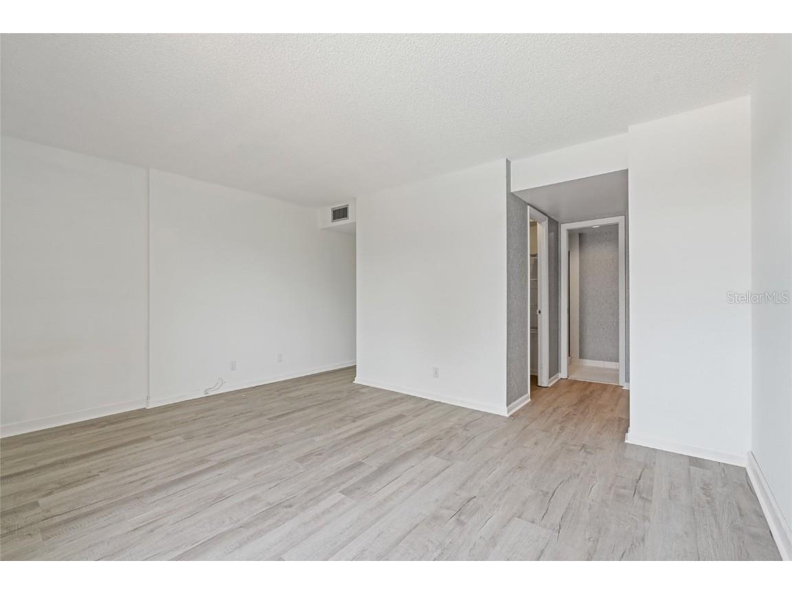 2621 Cove Cay Drive #407 Clearwater FL 33760 - TAMPA BAY TB8413626 image15