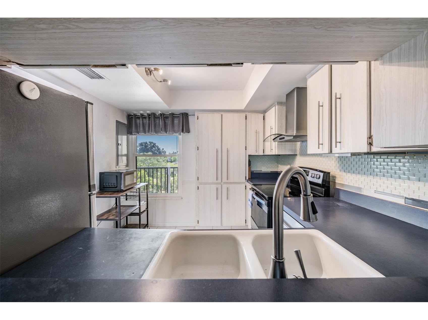 2621 Cove Cay Drive #606 Clearwater FL 33760 - TAMPA BAY TB8489841 image13