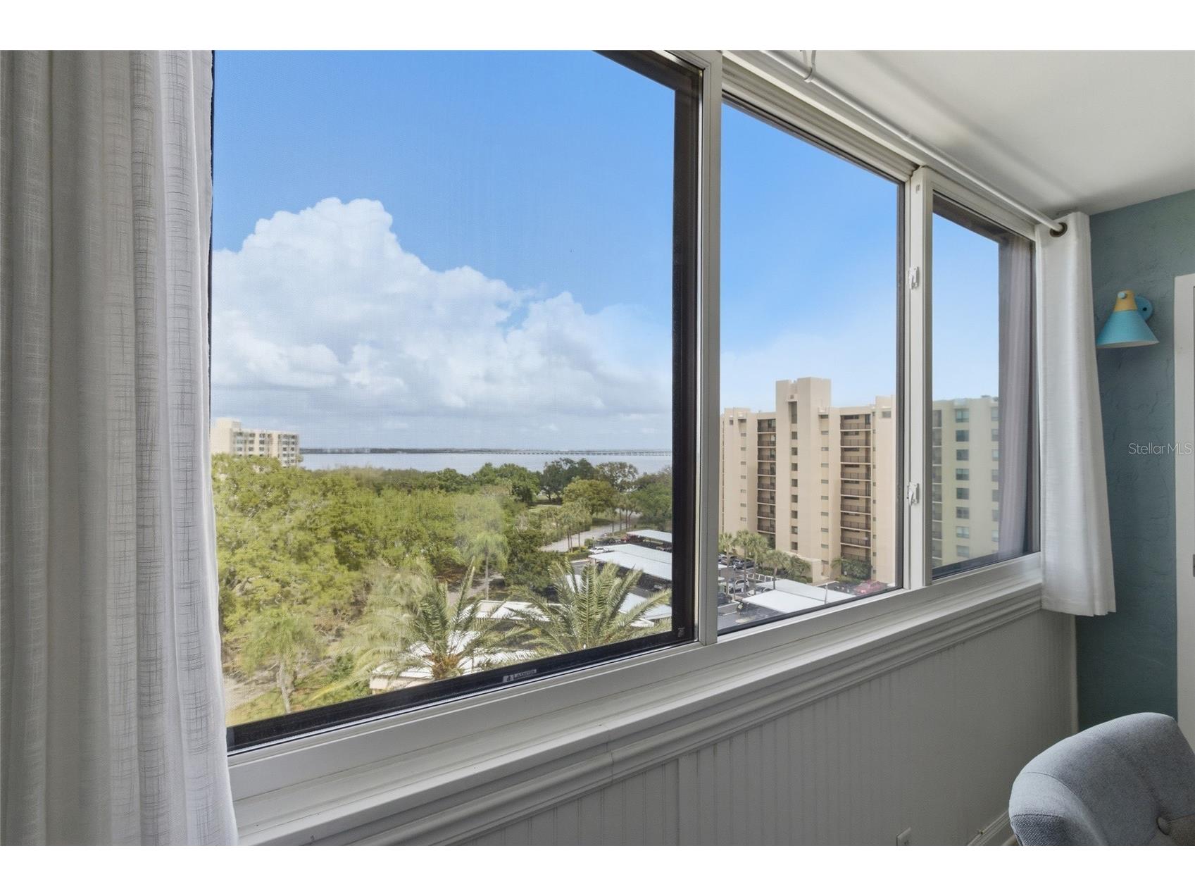 2621 Cove Cay Drive #805 Clearwater FL 33760 TB8484981 image1