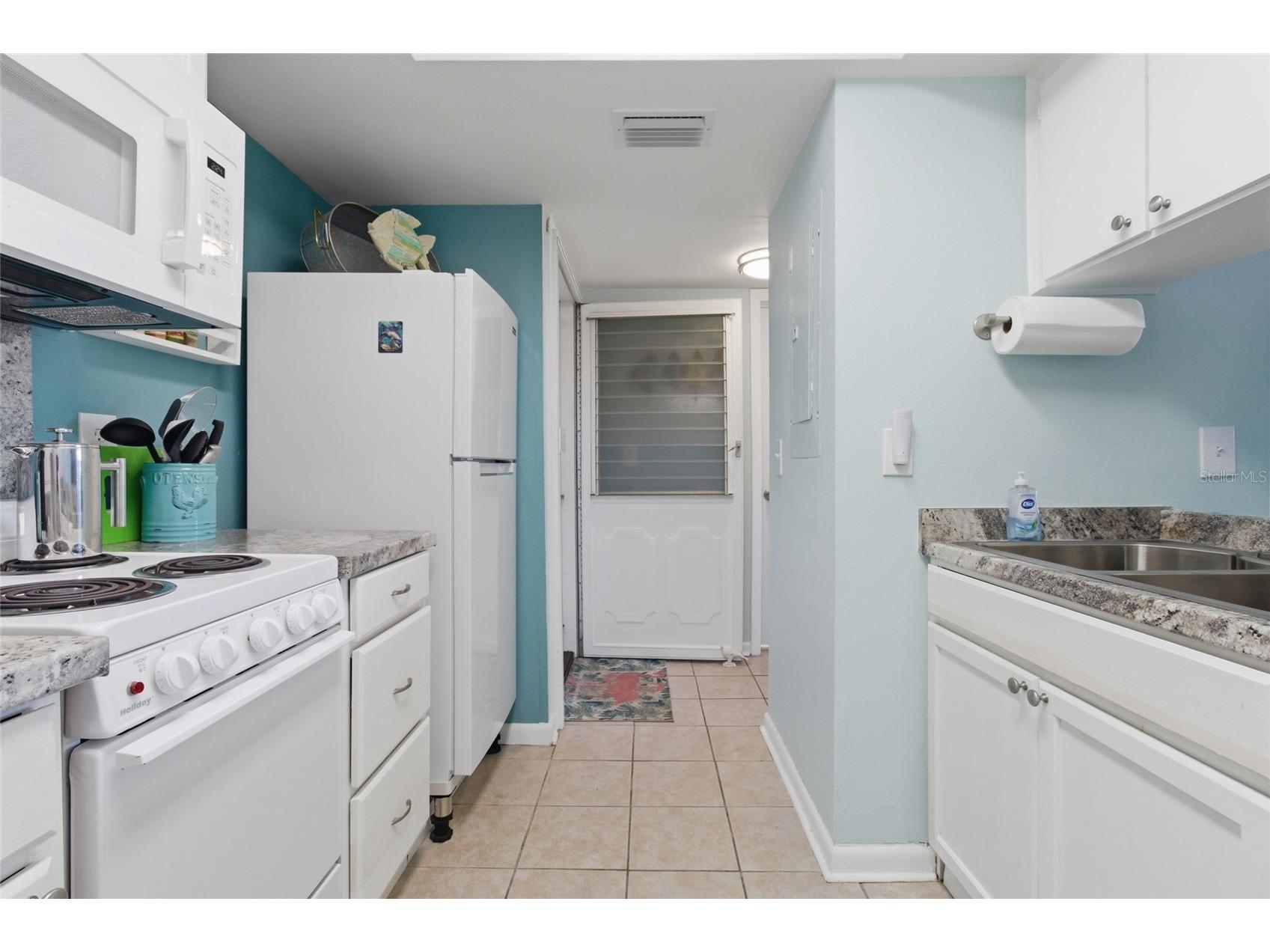 2621 Cove Cay Drive #805 Clearwater FL 33760 TB8484981 image21