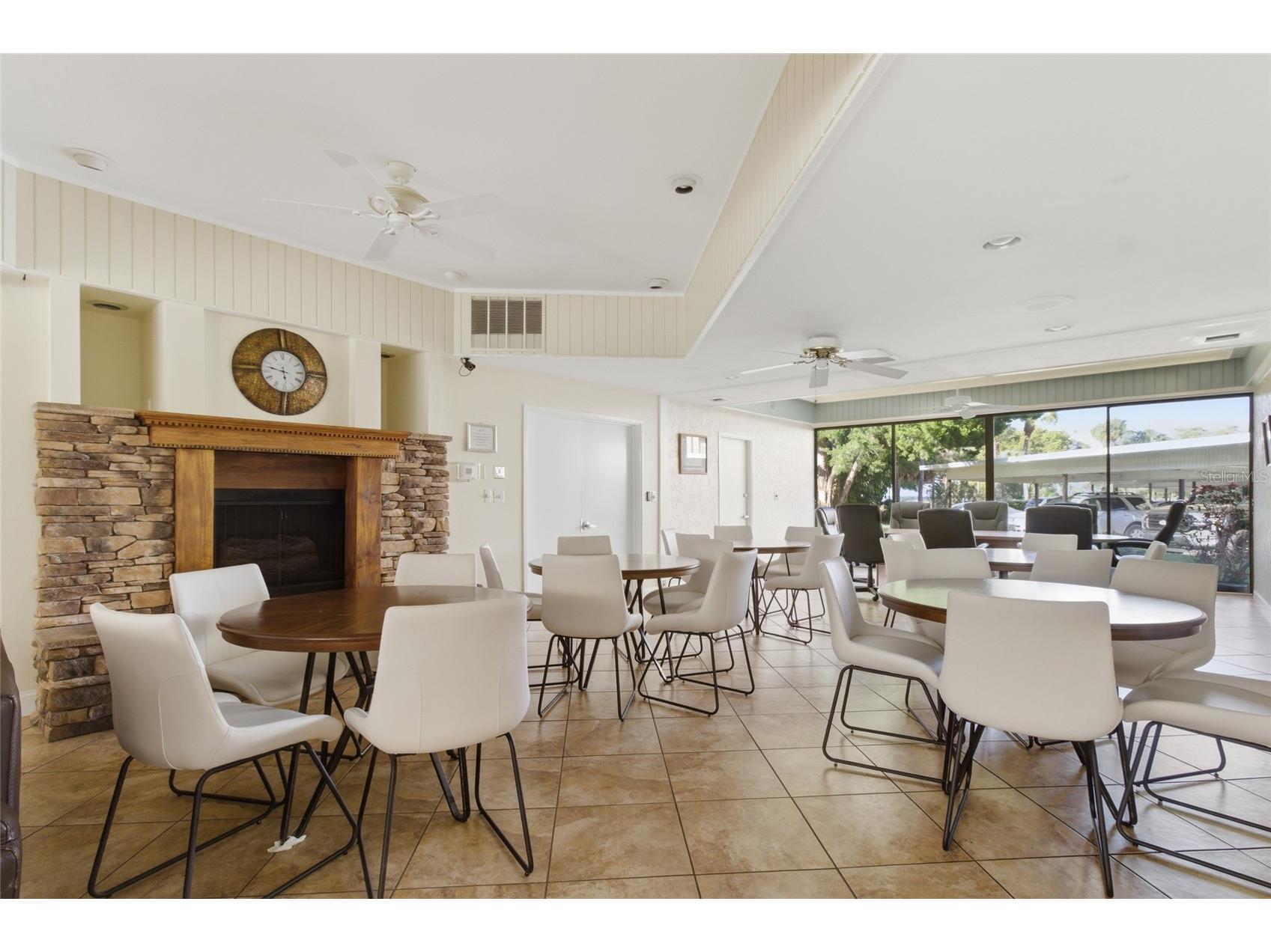 2621 Cove Cay Drive #805 Clearwater FL 33760 TB8484981 image37