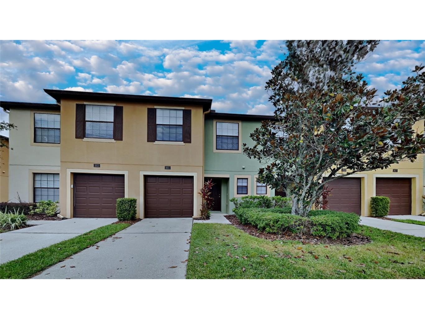 2621 Oleander Lakes Drive Brandon FL 33511 T3487207 image1