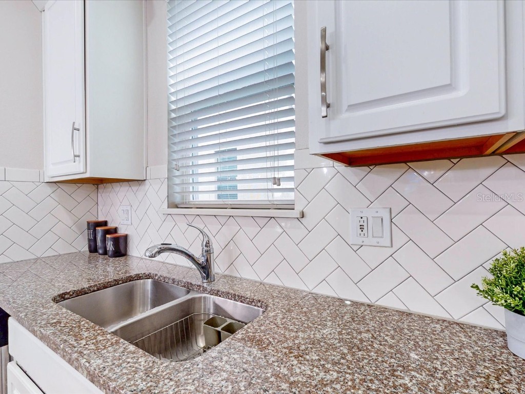 2621 Palisade Boulevard Kissimmee FL 34741 O6363542 image10