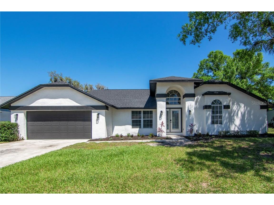 2622 Crestfield Drive Valrico FL 33596 A4606436 image1
