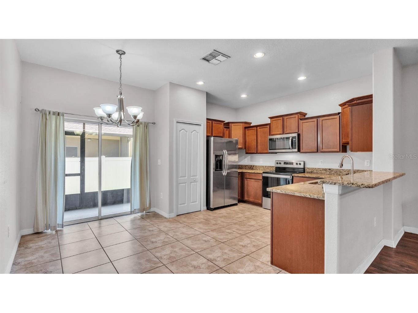 2622 Lantern Hill Avenue Brandon FL 33511 L4953328 image7