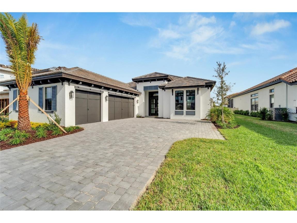 2622 Yacht Place Wesley Chapel FL 33543 T3490857 image1