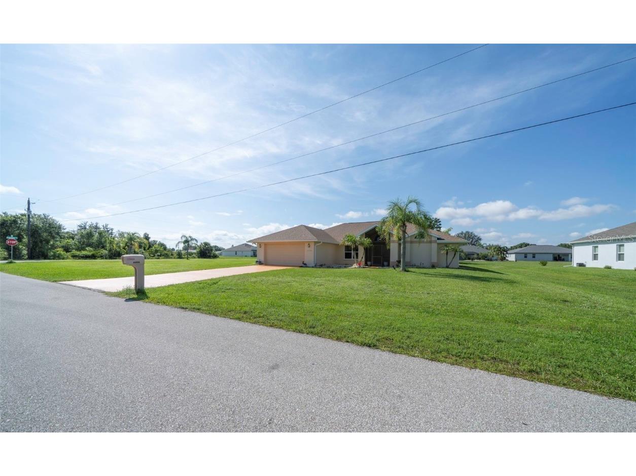 26223 Barcelos Court Punta Gorda FL 33983 D6143096 image4