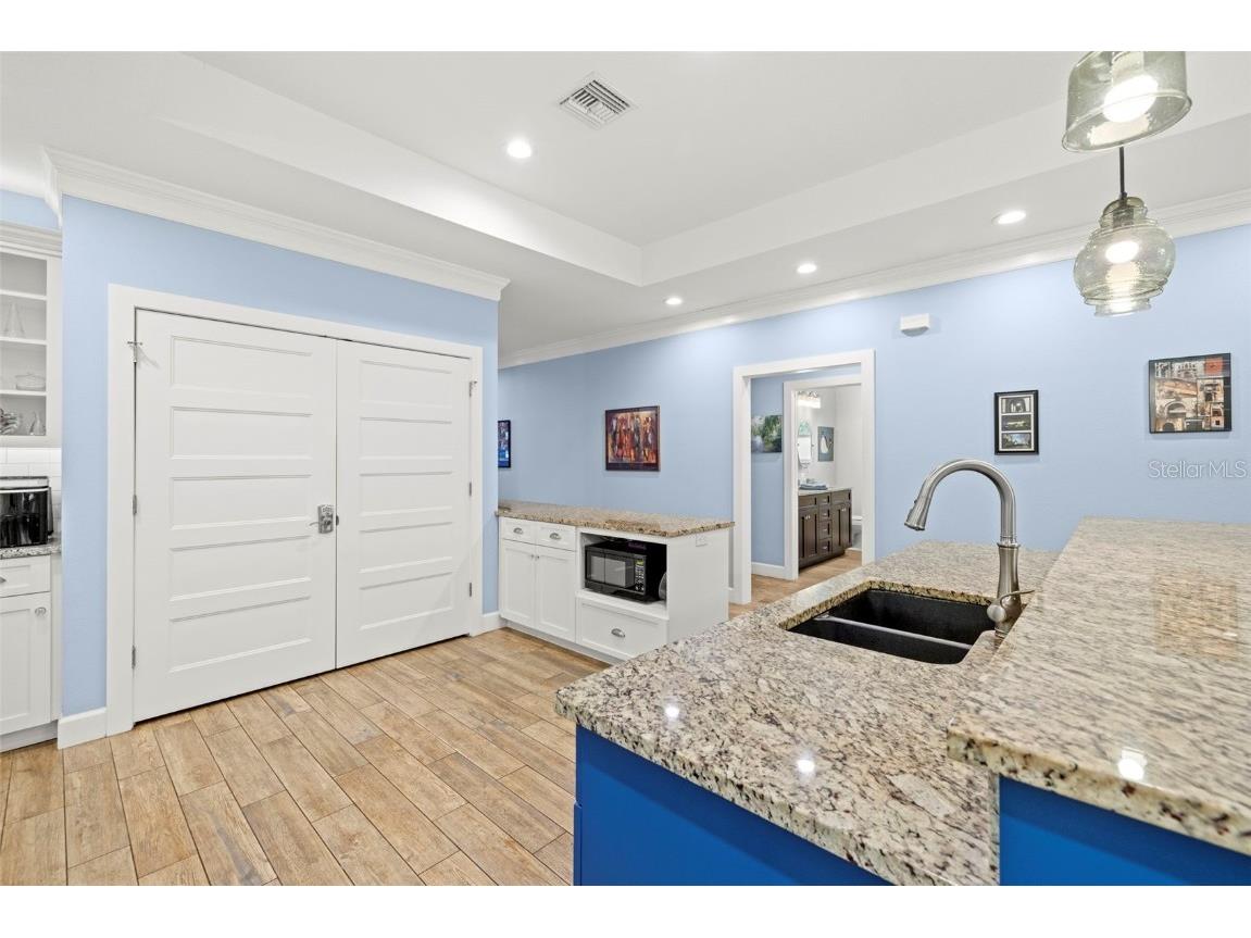 2623 57th Street S Gulfport FL 33707 TB8428046 image12