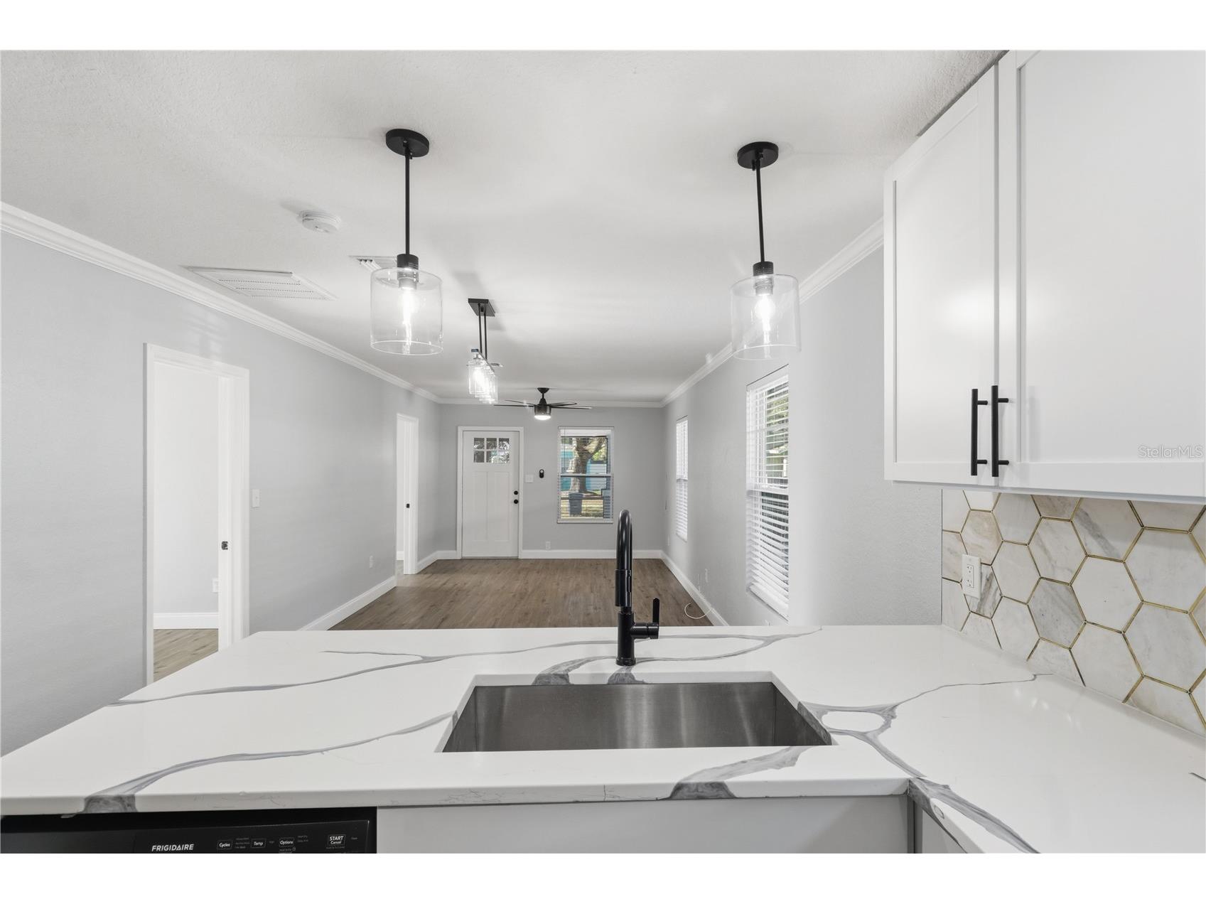 2623 E 38th Avenue Tampa FL 33610 TB8509026 image7