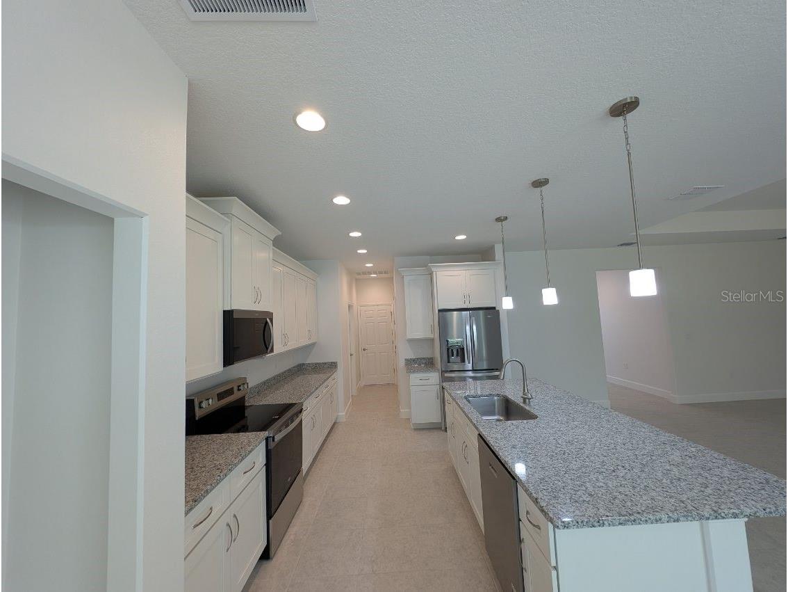 2623 Jupiter Boulevard SW Palm Bay FL 32908 OM726873 image6