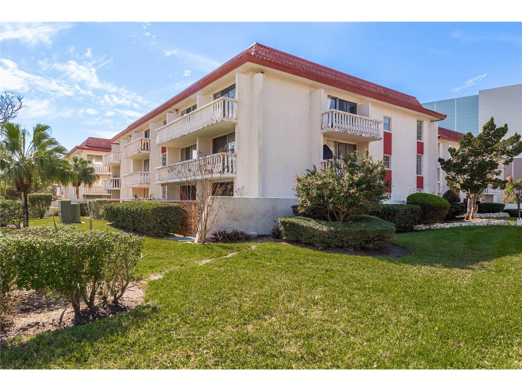 2623 Seville Boulevard #106 Clearwater FL 33764 TB8487294 image1