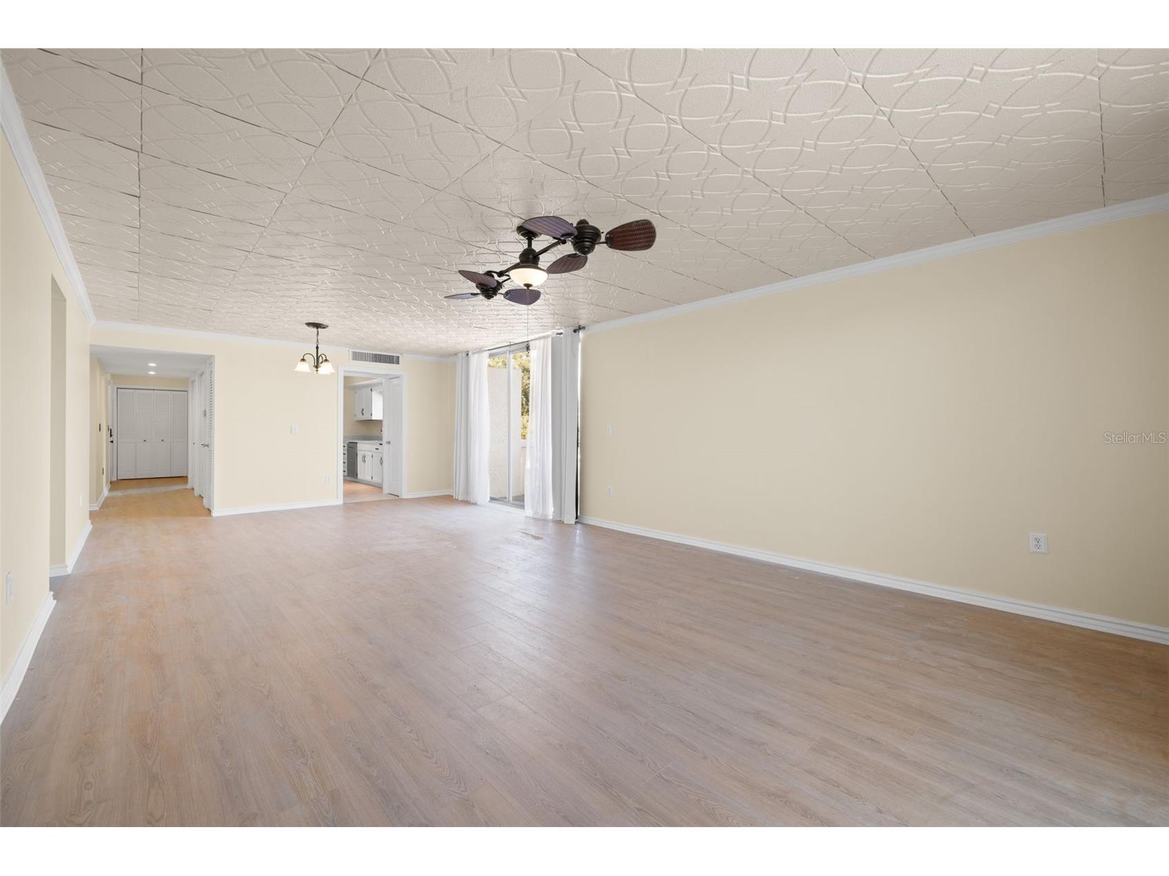 2623 Seville Boulevard #301 Clearwater FL 33764 TB8469975 image9