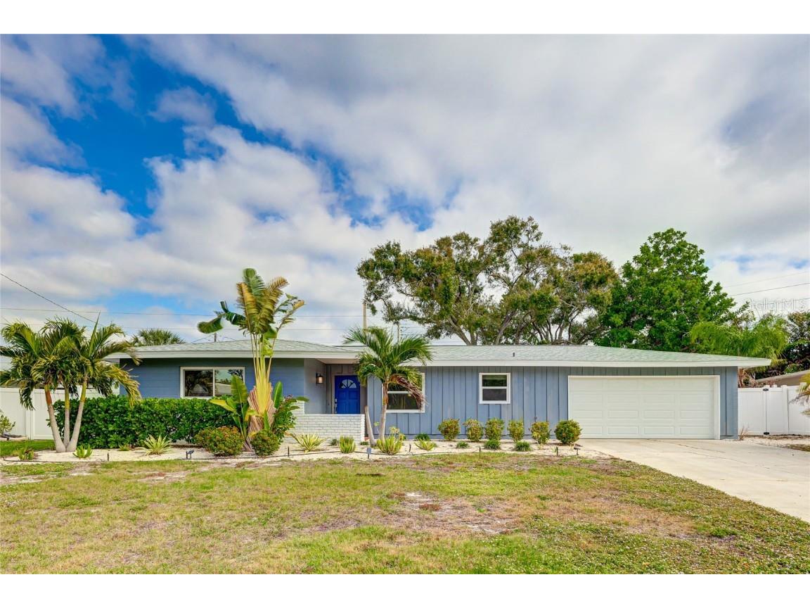 2623 Suncrest Drive Sarasota FL 34239 A4632247 image1