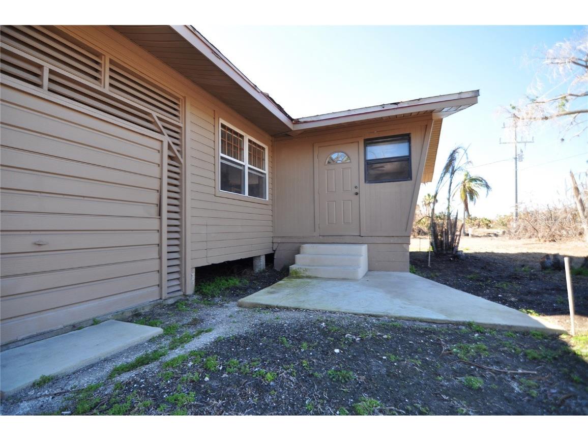 2623 Tamarind Road Sanibel FL 33957 U8187138 image1