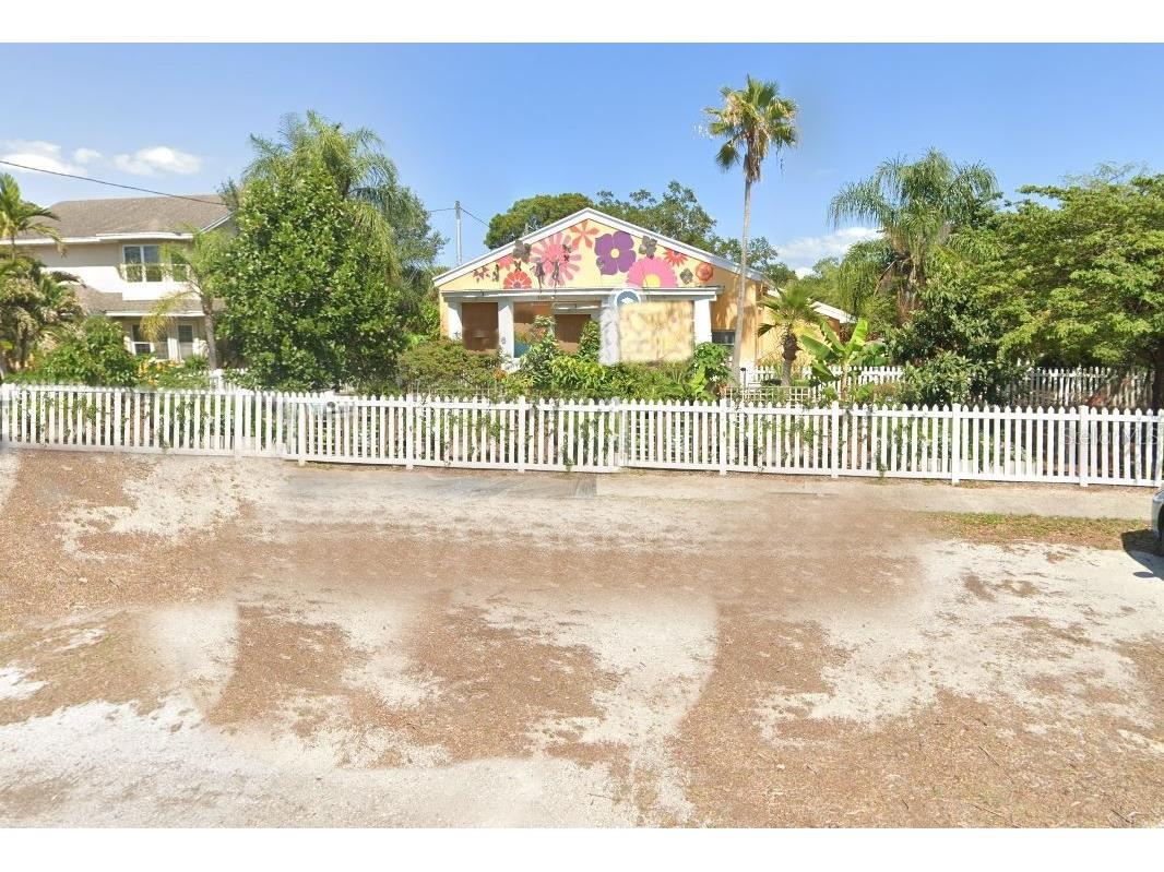 2624 54th Street S Gulfport FL 33707 TB8318159 image1