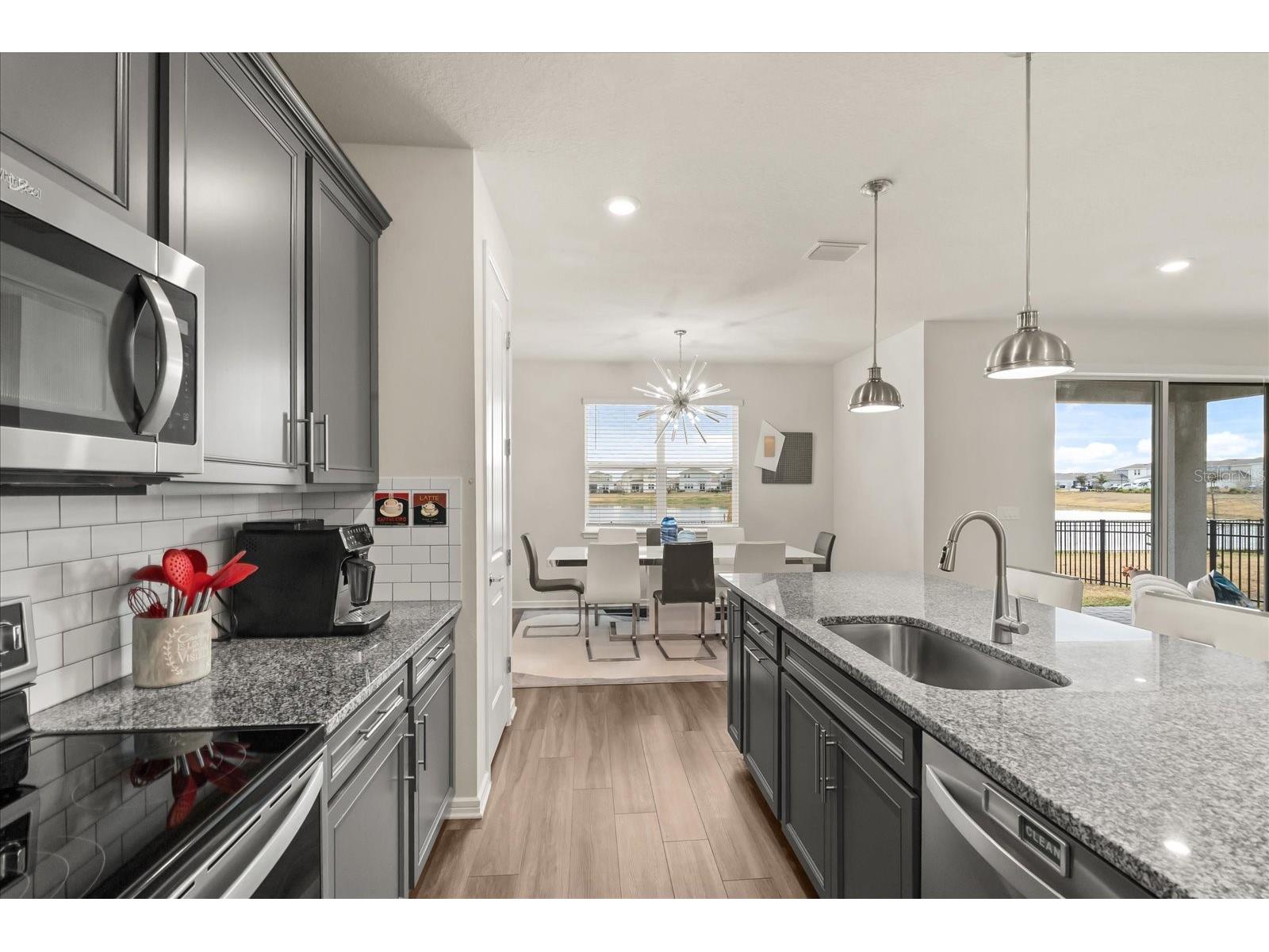 2624 Blowing Breeze Avenue Kissimmee FL 34744 O6381066 image18