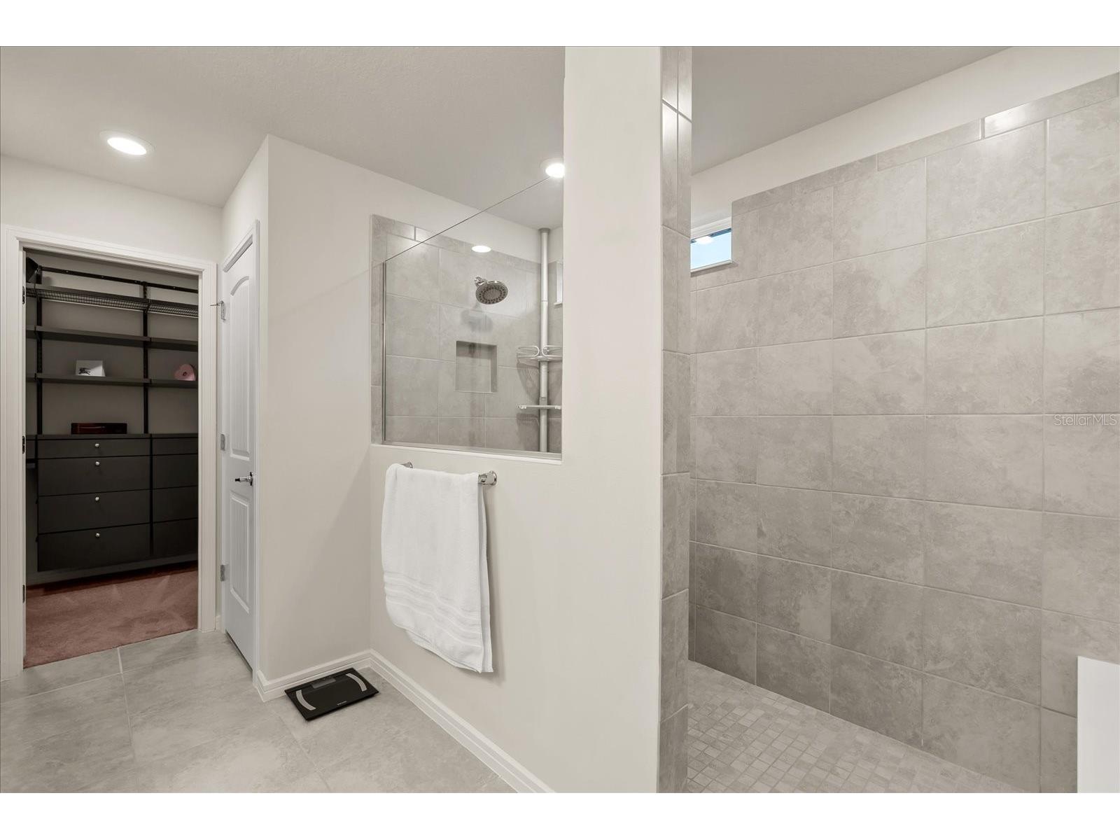 2624 Blowing Breeze Avenue Kissimmee FL 34744 O6381066 image24