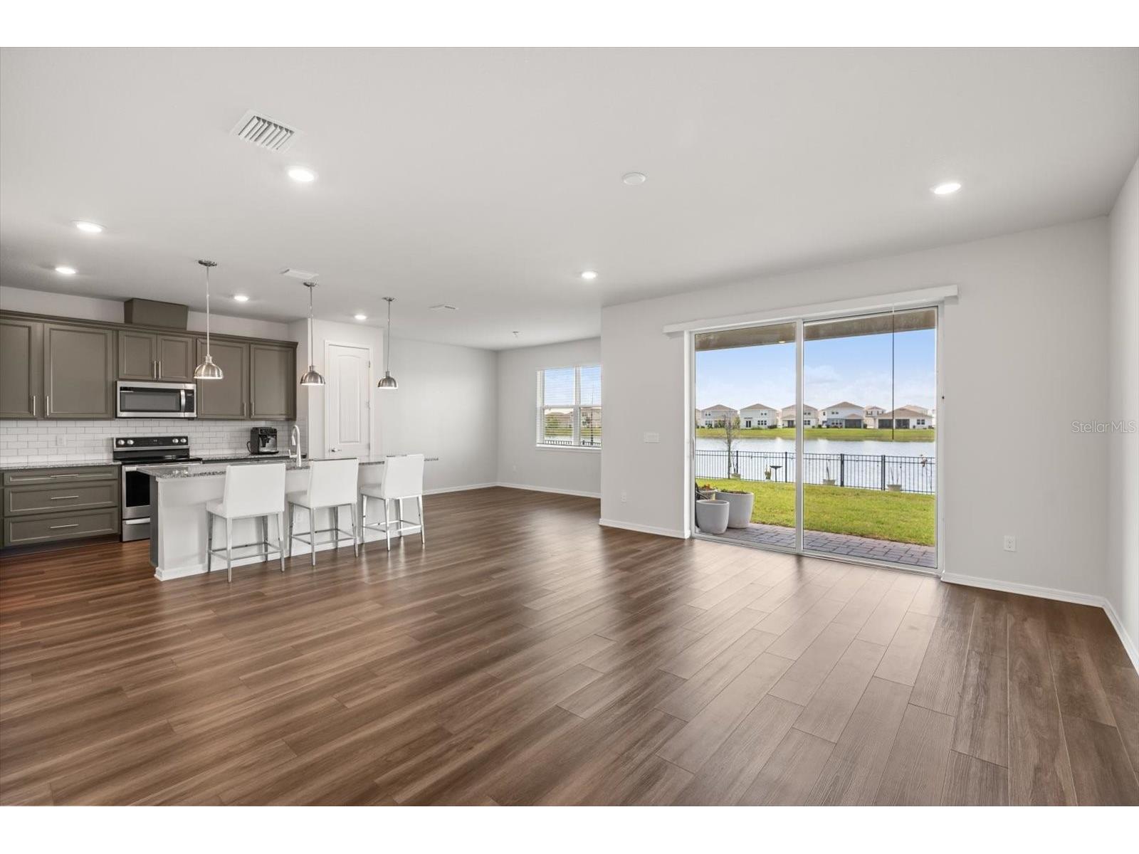 2624 Blowing Breeze Avenue Kissimmee FL 34744 O6381066 image7