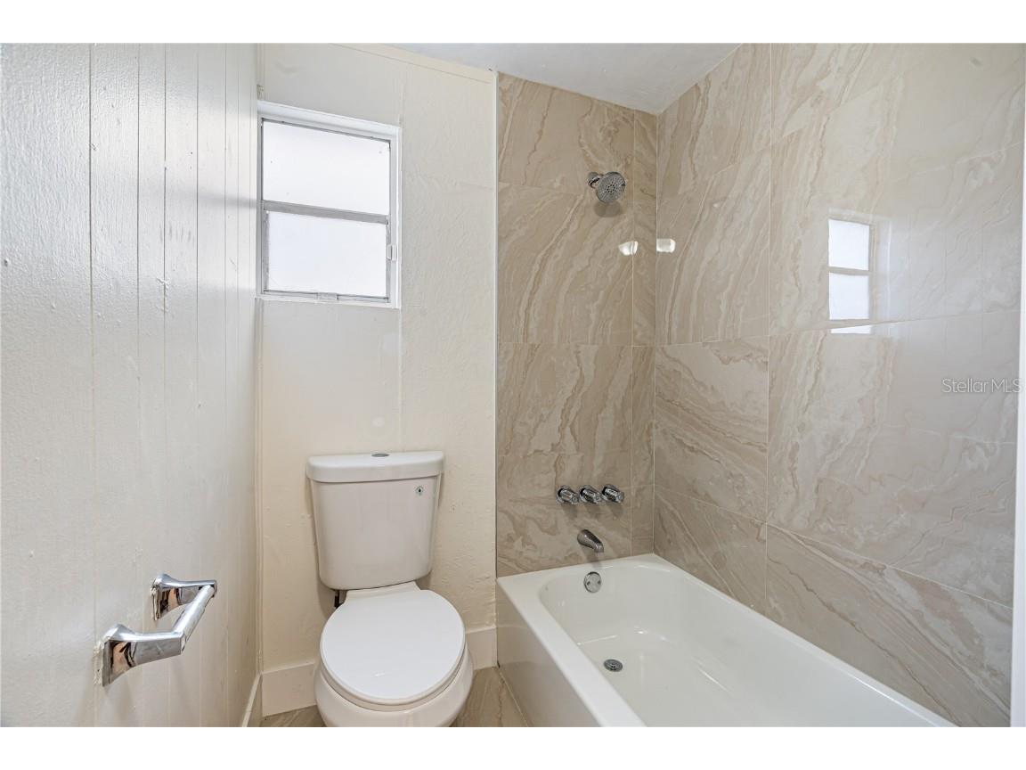 2624 Lee Street Punta Gorda FL 33950 C7498781 image10