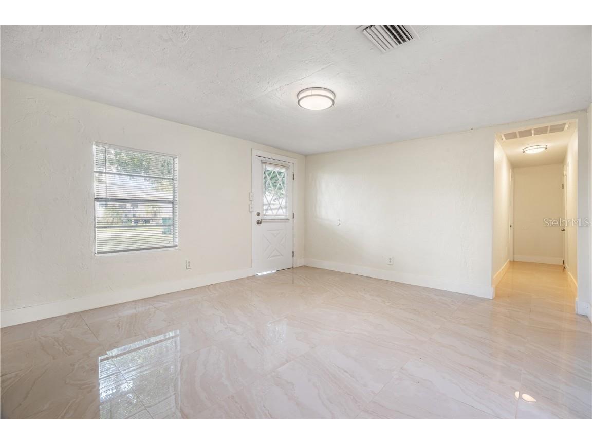 2624 Lee Street Punta Gorda FL 33950 C7498781 image2