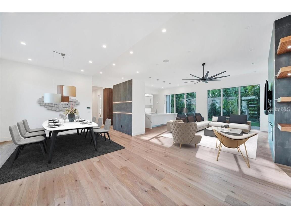 2624 Mulberry Terrace Sarasota FL 34239 A4668284 image13