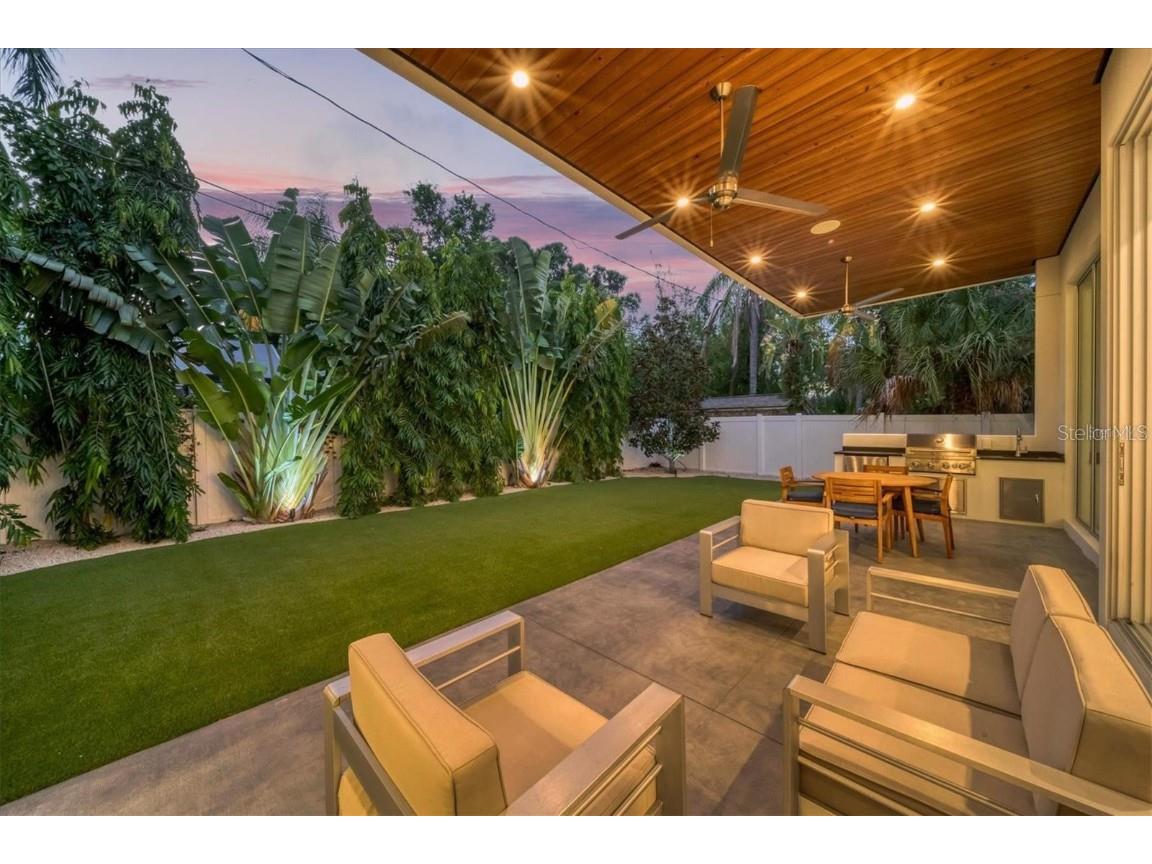 2624 Mulberry Terrace Sarasota FL 34239 A4668284 image23