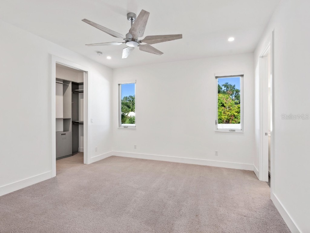 2624 Mulberry Terrace Sarasota FL 34239 A4668284 image43