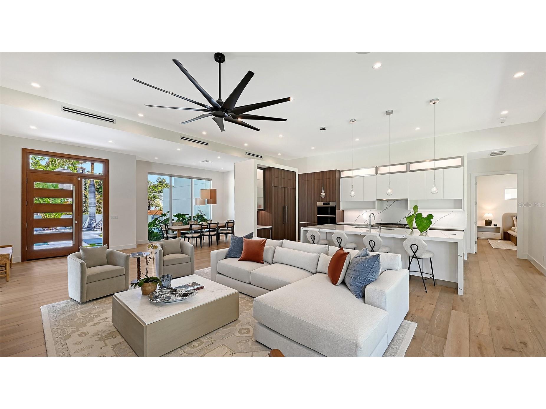 2624 Mulberry Terrace Sarasota FL 34239 A4668284 image71