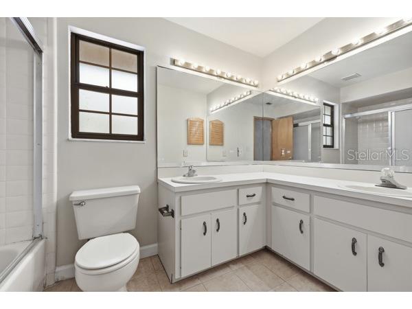 2624 NW 4th Avenue Gainesville FL 32607 GC537795 image13