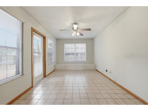 2624 NW 4th Avenue Gainesville FL 32607 GC537795 image9