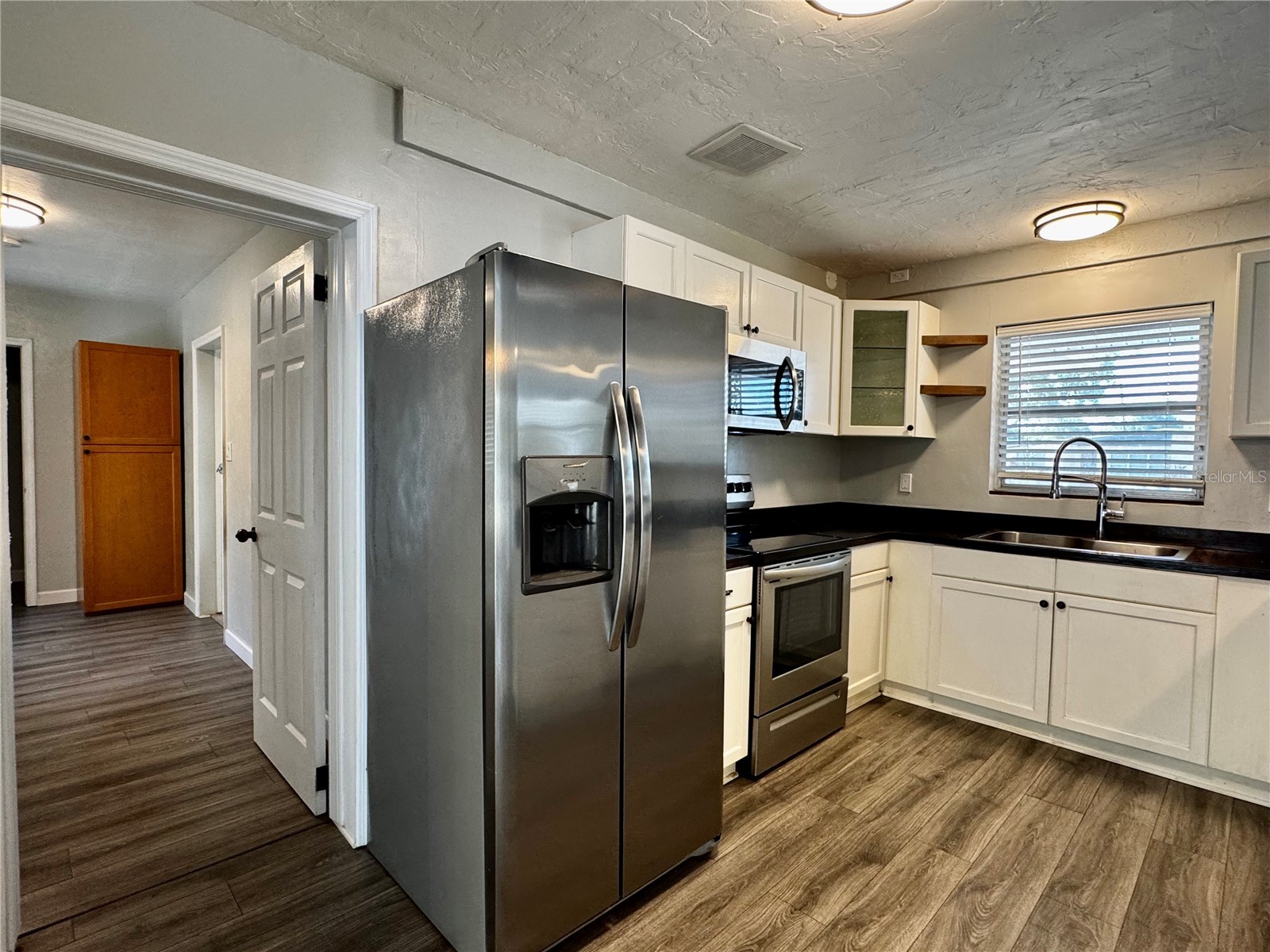 2624 Sunnybrook Drive Sarasota FL 34239 A4688921 image5