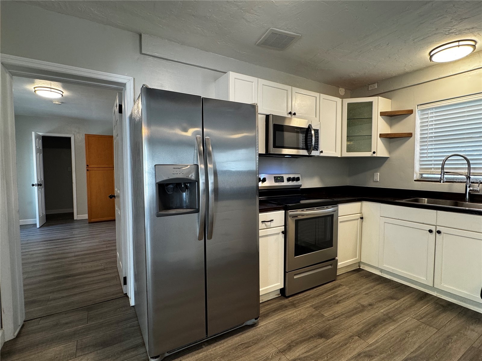 2624 Sunnybrook Drive Sarasota FL 34239 A4688921 image6