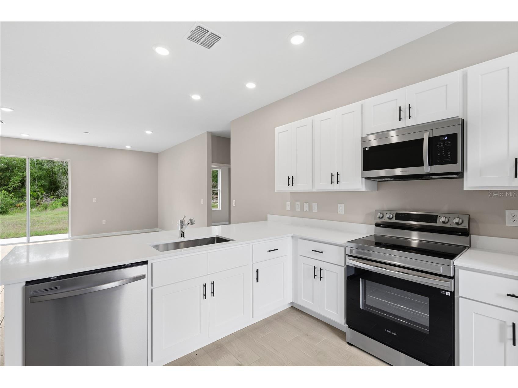 2624 SW 175th Loop Ocala FL 34476 OM725692 image4
