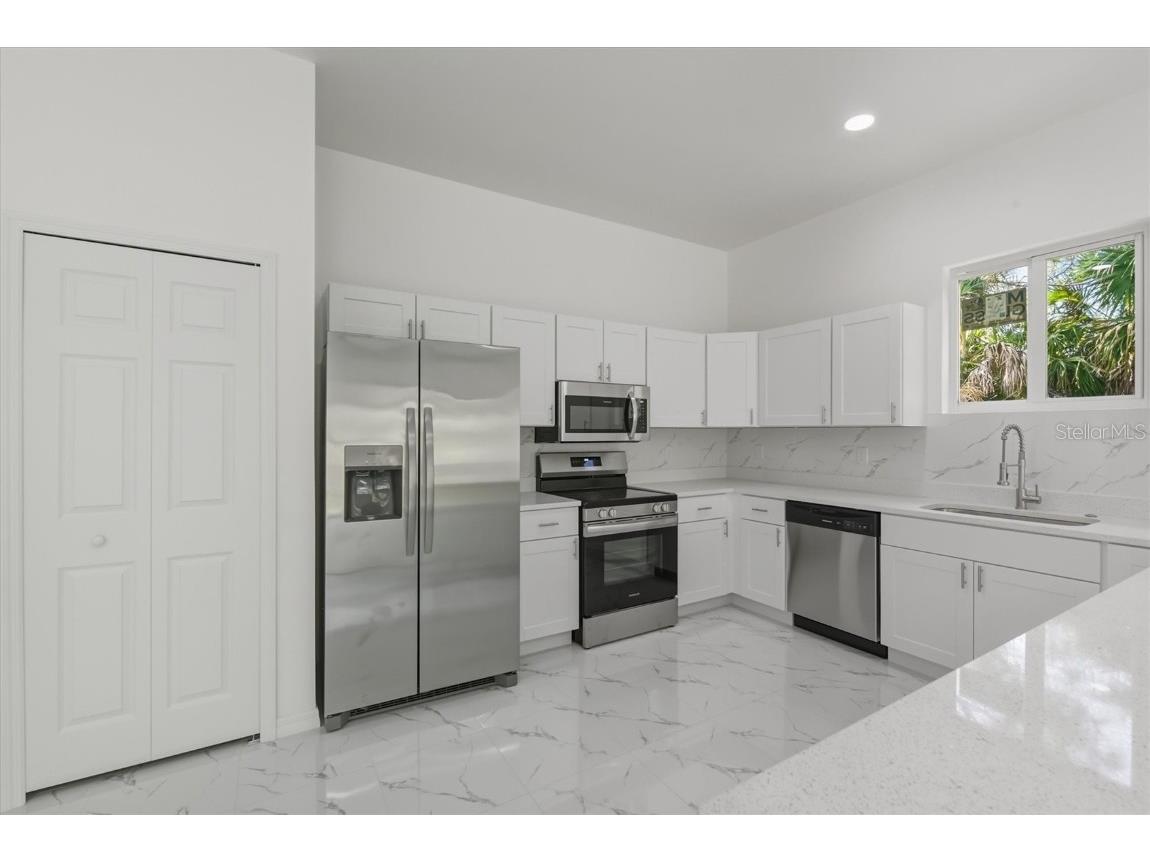 26248 Eager Road Punta Gorda FL 33955 C7516165 image9