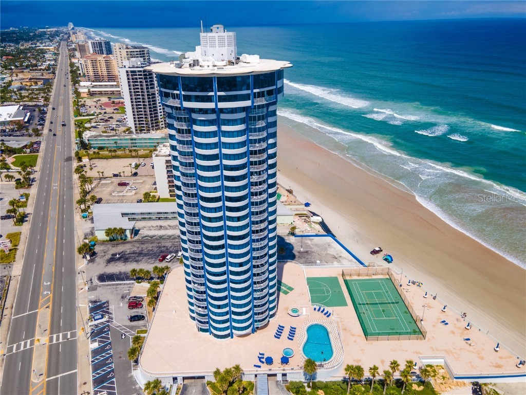 2625 Atlantic Avenue #12ASW Daytona Beach FL 32118 O6142784 image1