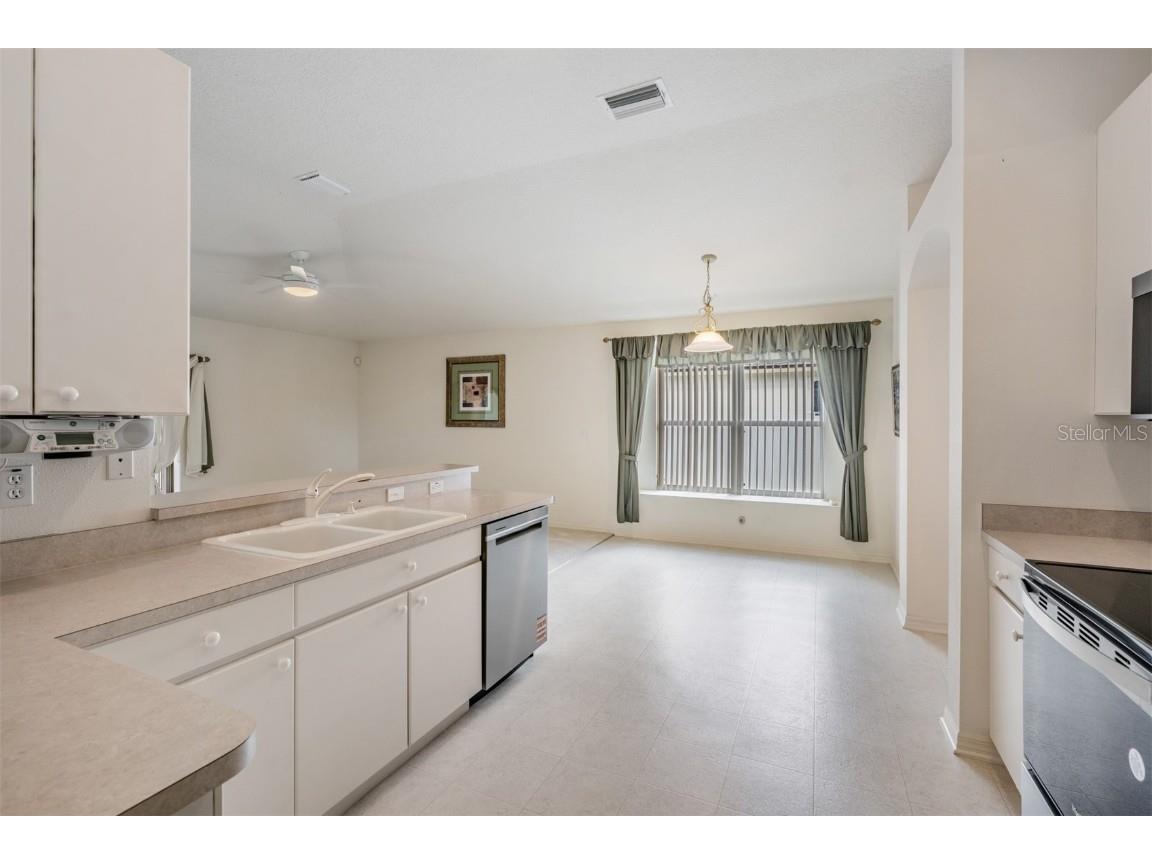 2625 Brookville Drive Valrico FL 33596 TB8432858 image8